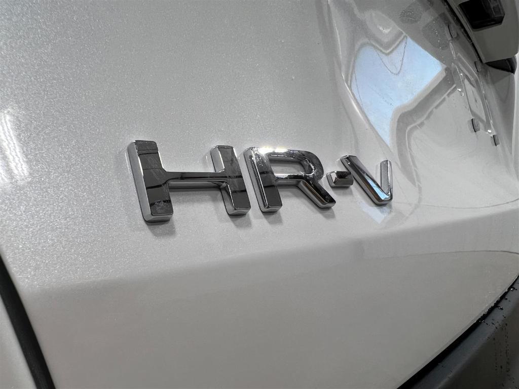 new 2025 Honda HR-V car, priced at $29,421