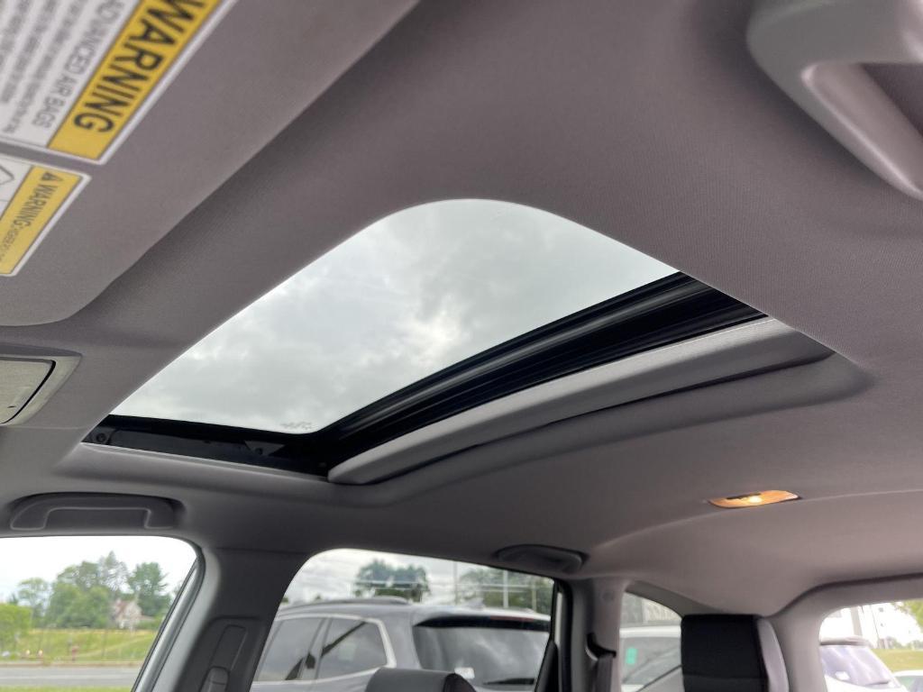 used 2022 Honda CR-V car, priced at $30,664