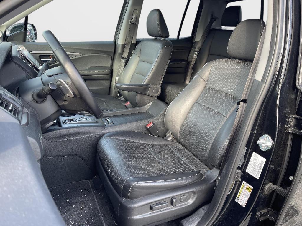 used 2023 Honda Ridgeline car, priced at $33,814