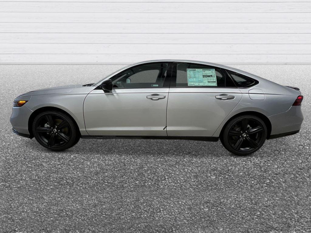 new 2025 Honda Accord Hybrid car, priced at $35,107
