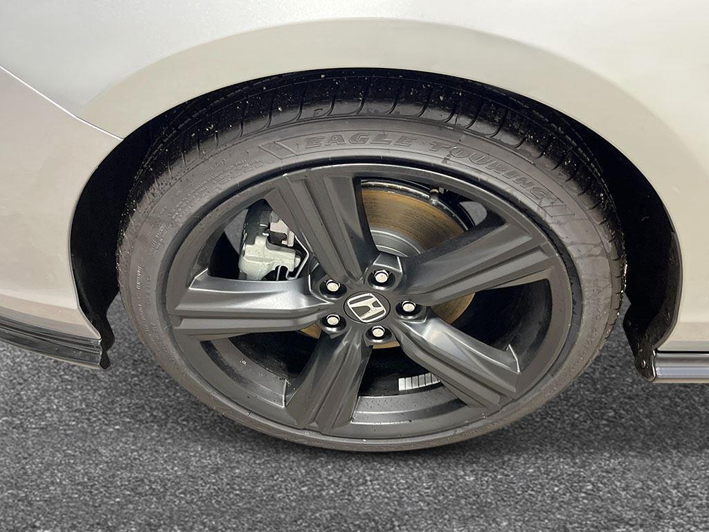 new 2025 Honda Accord Hybrid car, priced at $35,107