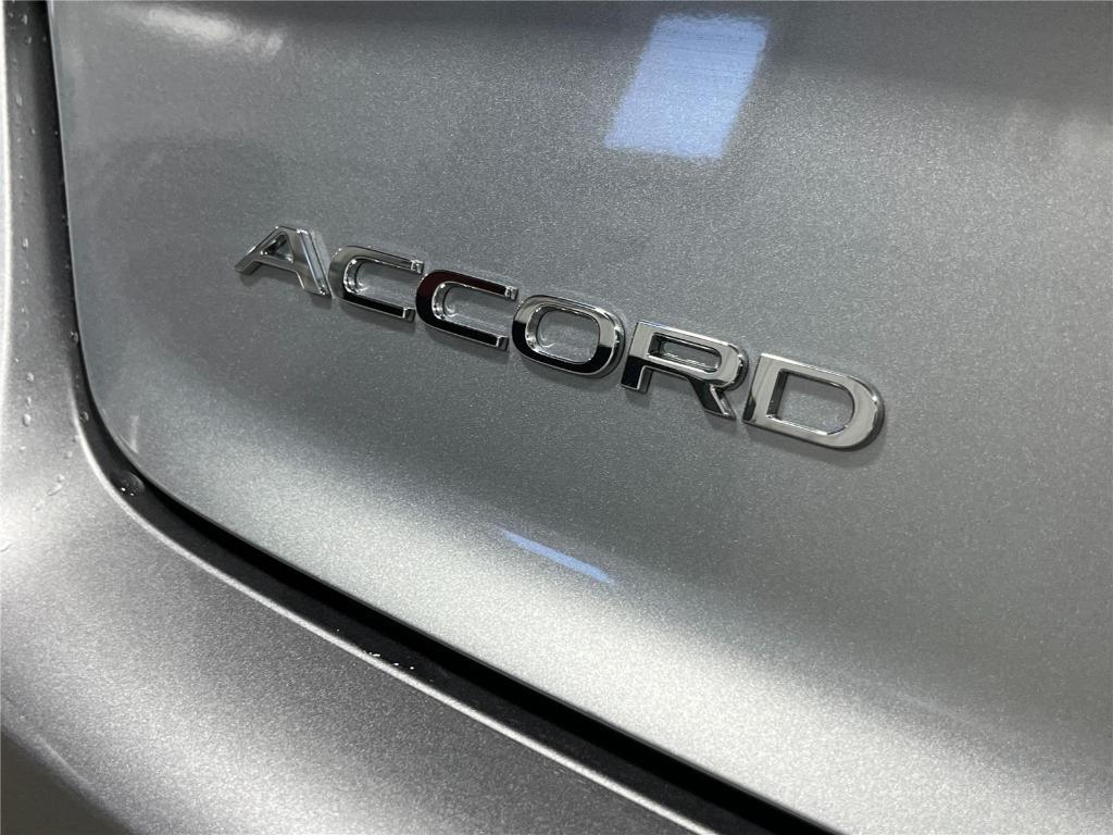 new 2025 Honda Accord Hybrid car, priced at $35,107