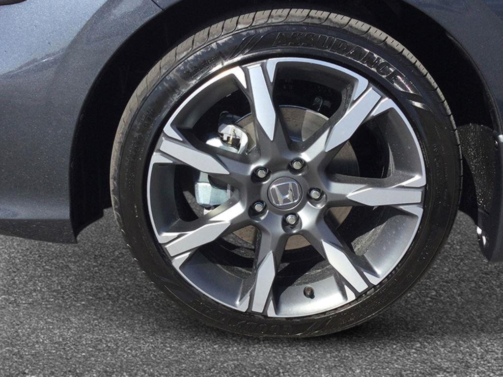 new 2025 Honda Civic Hybrid car, priced at $33,614