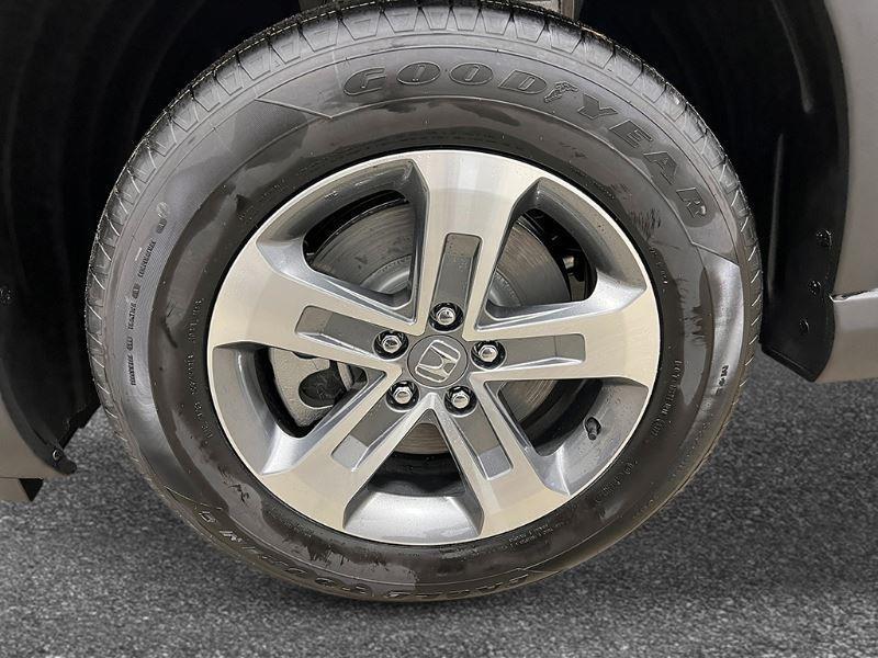 new 2025 Honda Pilot car, priced at $45,874