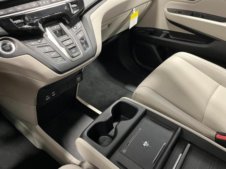 new 2025 Honda Odyssey car, priced at $42,449