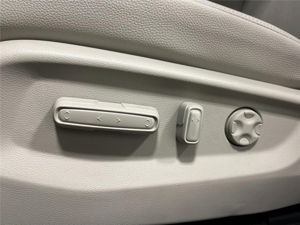 new 2026 Honda Odyssey car, priced at $43,404
