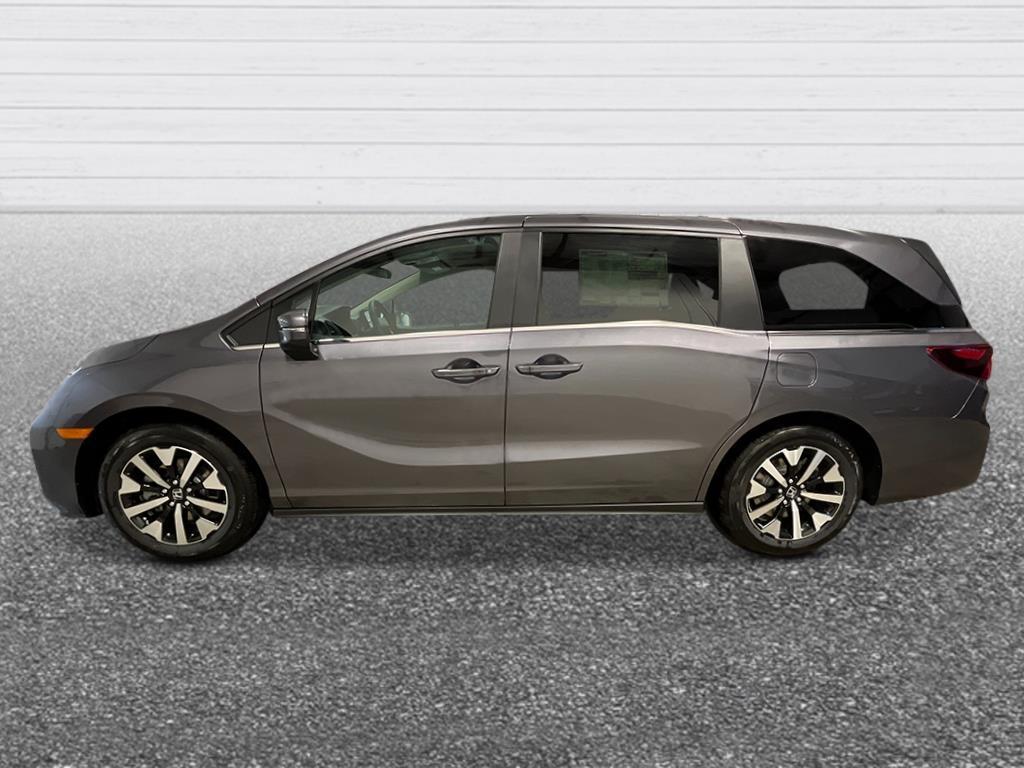 new 2026 Honda Odyssey car, priced at $43,404