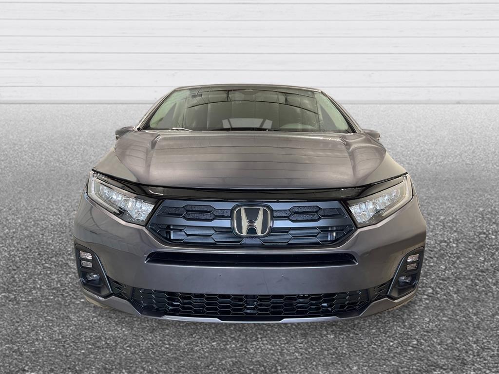 new 2026 Honda Odyssey car, priced at $43,404