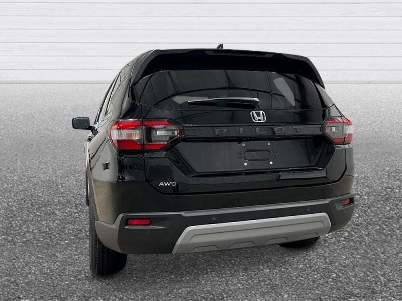 new 2025 Honda Pilot car, priced at $44,740