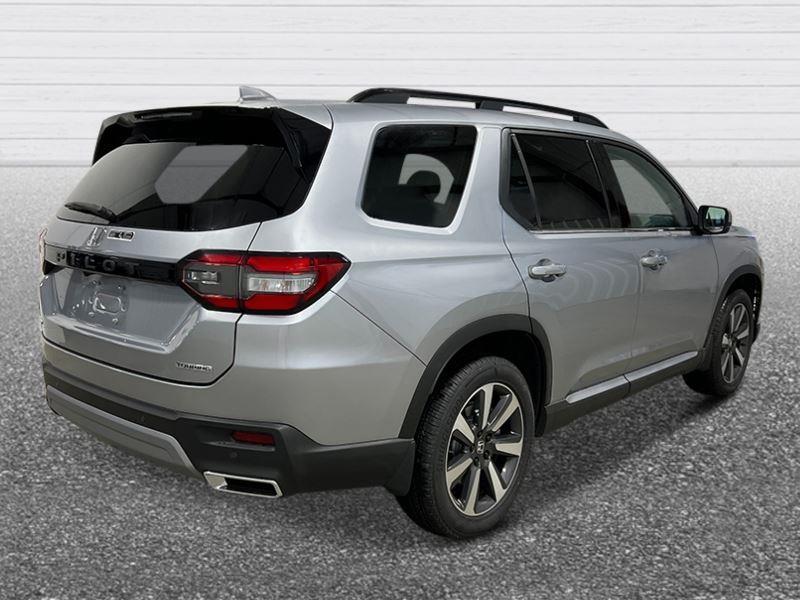 new 2025 Honda Pilot car, priced at $48,540