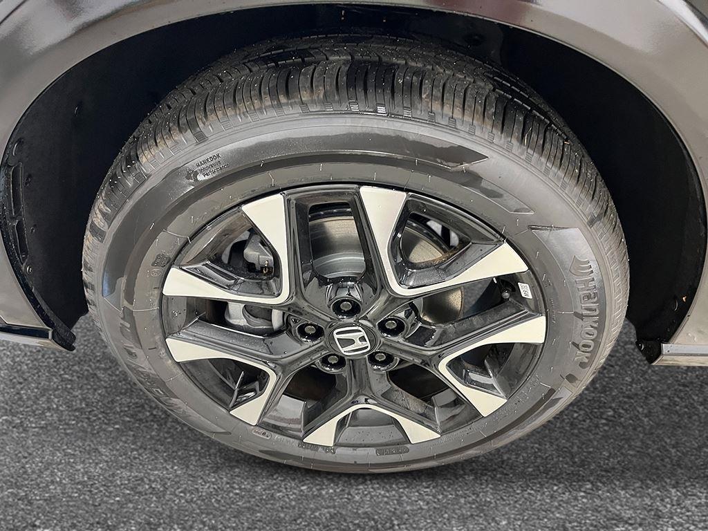 new 2026 Honda HR-V car, priced at $32,010