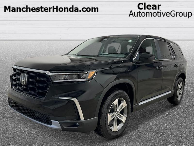 new 2025 Honda Pilot car, priced at $44,740