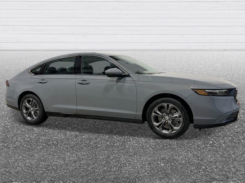 new 2025 Honda Accord Hybrid car, priced at $35,193