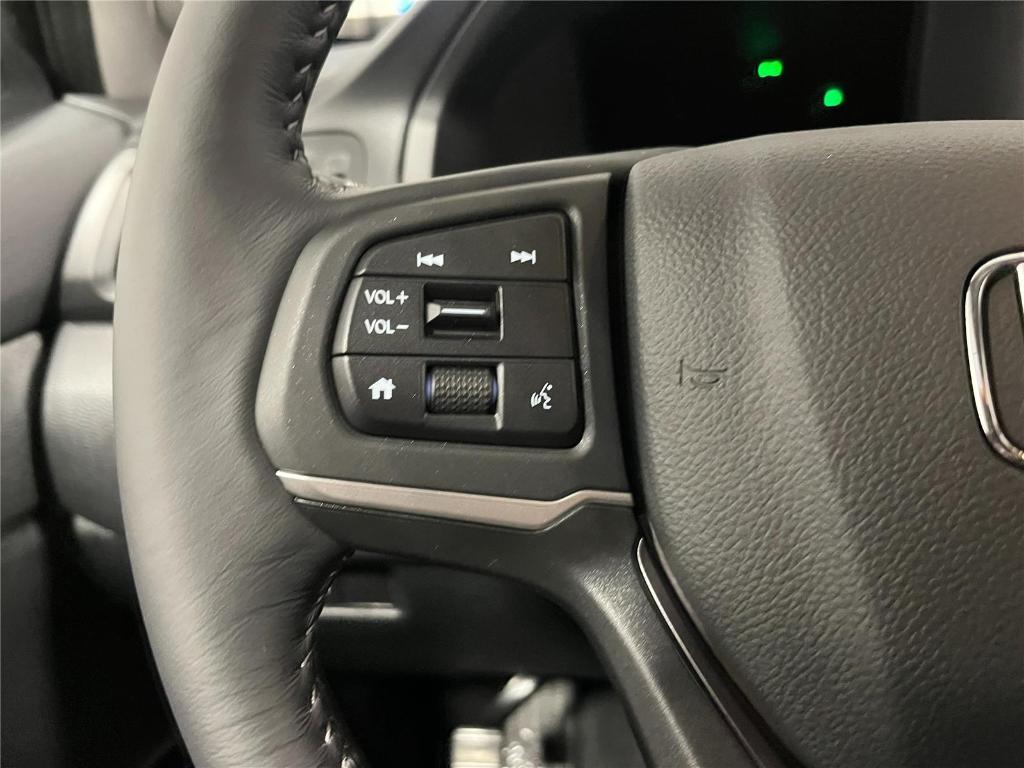 new 2025 Honda Ridgeline car, priced at $42,183