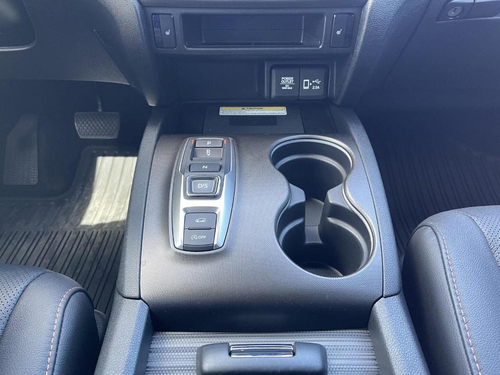 used 2022 Honda Passport car, priced at $33,653