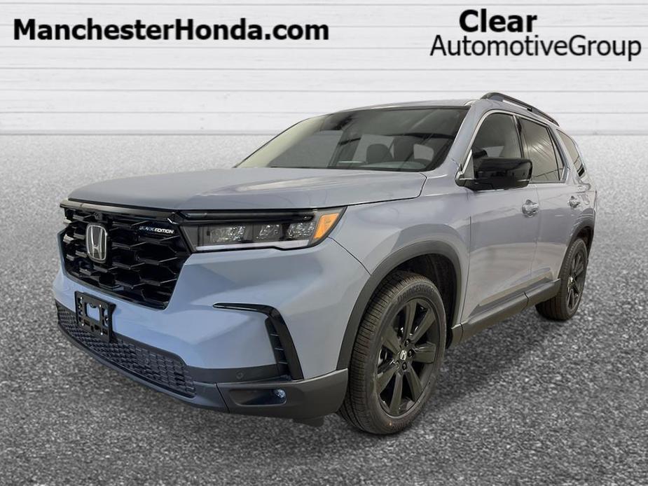 new 2025 Honda Pilot car, priced at $55,584