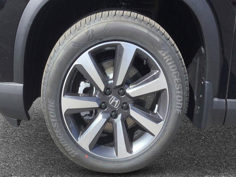 new 2025 Honda Pilot car, priced at $54,563