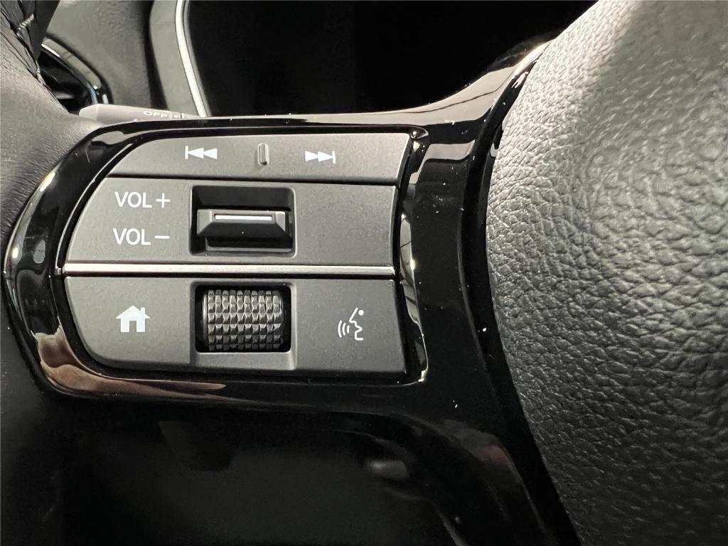 new 2025 Honda Pilot car, priced at $44,740