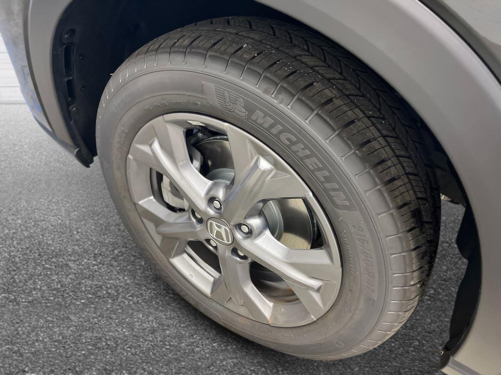 new 2026 Honda HR-V car, priced at $28,276