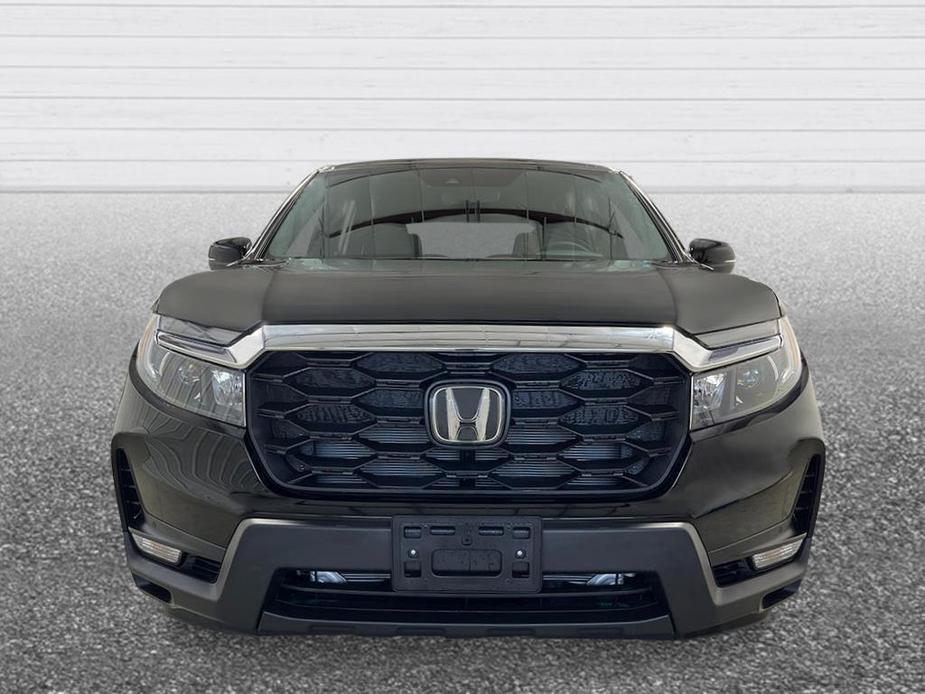 new 2025 Honda Passport car, priced at $42,700