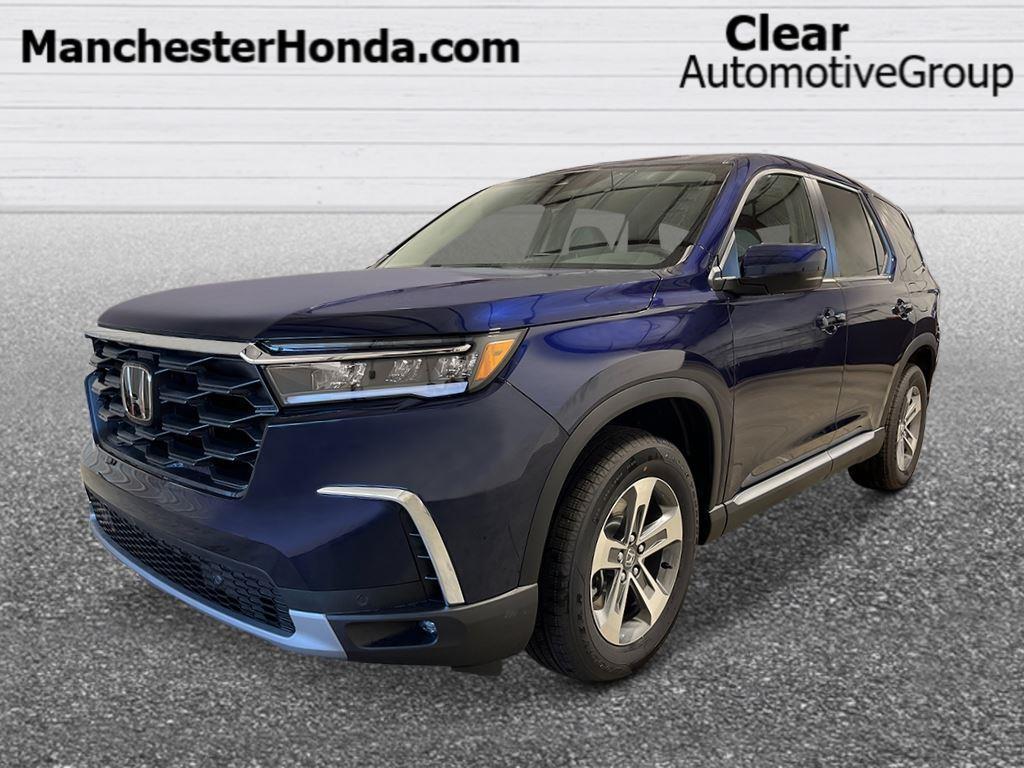 new 2025 Honda Pilot car, priced at $44,740