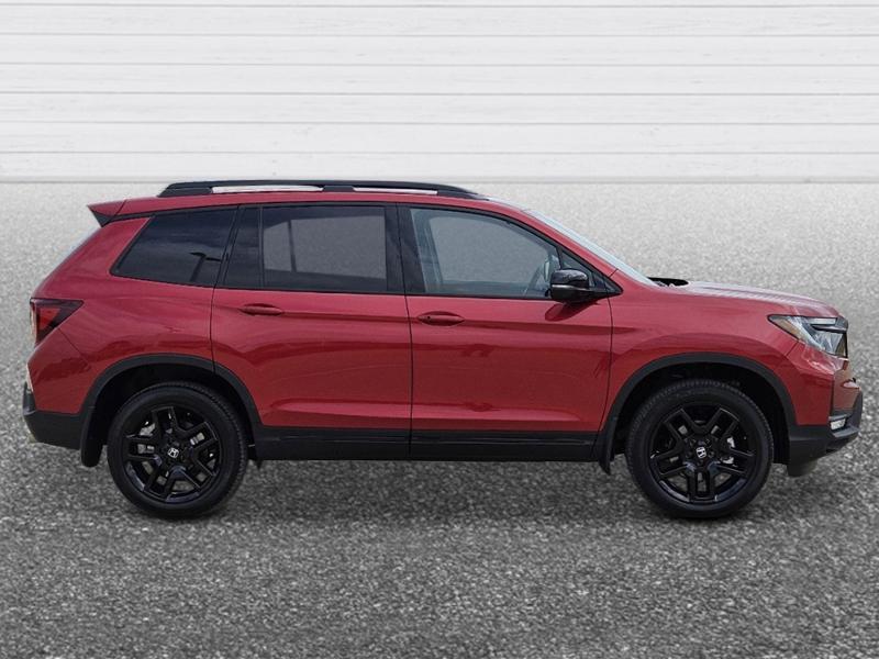 new 2025 Honda Passport car, priced at $47,401