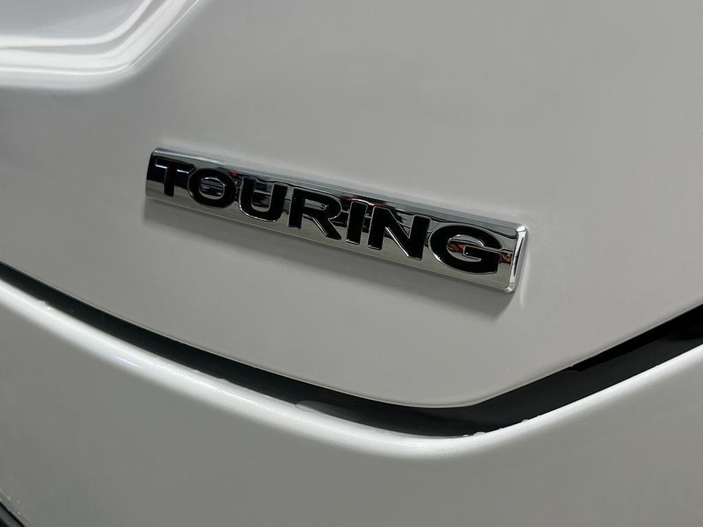 new 2025 Honda Pilot car, priced at $52,381