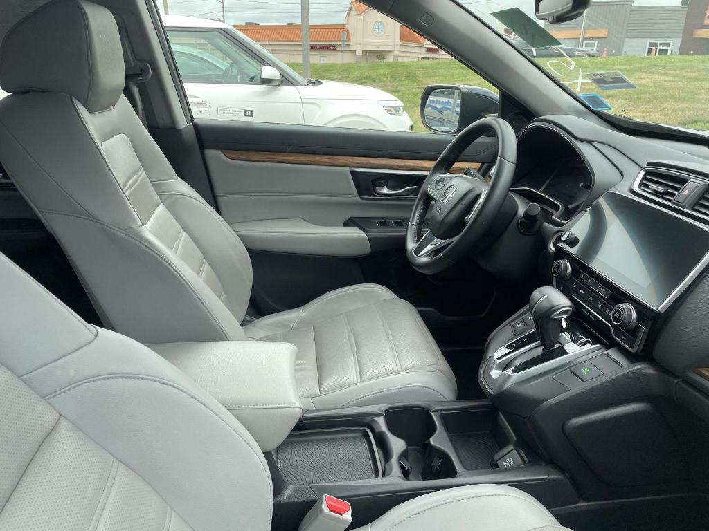 used 2017 Honda CR-V car, priced at $22,413