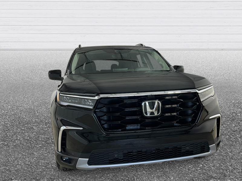 new 2025 Honda Pilot car, priced at $51,846