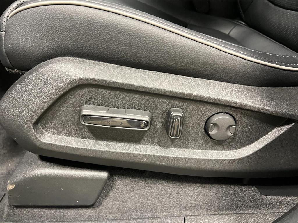 new 2025 Honda Pilot car, priced at $51,846