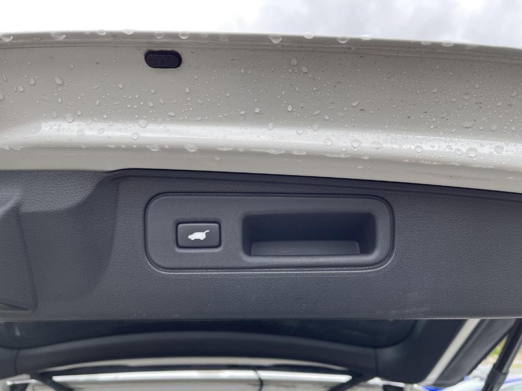 used 2023 Honda Passport car, priced at $37,550
