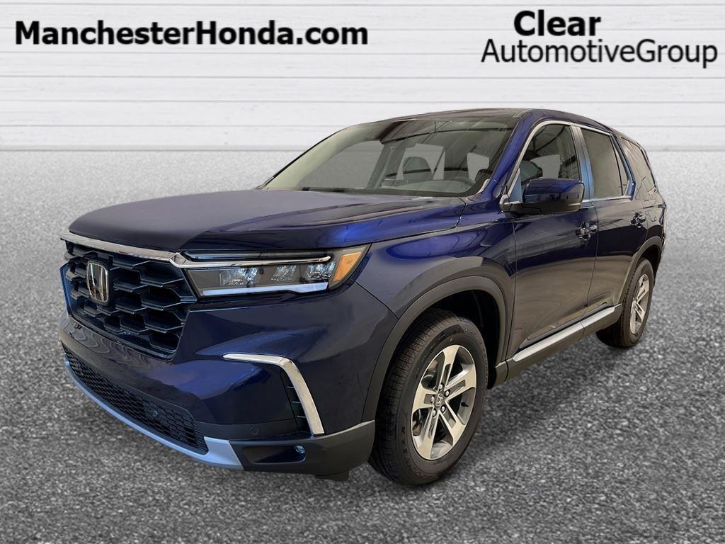 new 2025 Honda Pilot car, priced at $44,740