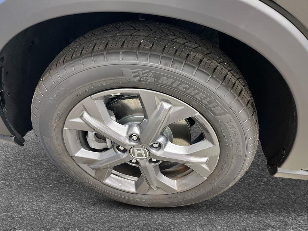 new 2026 Honda HR-V car, priced at $28,476