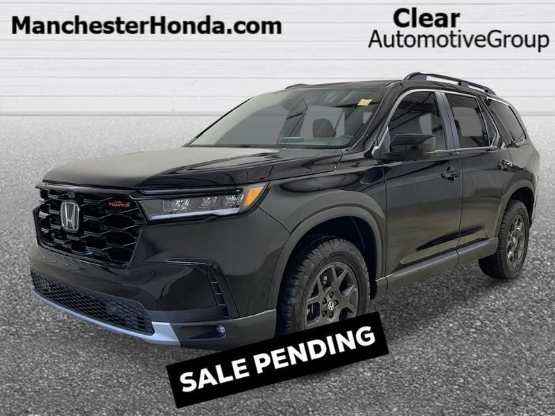 new 2025 Honda Pilot car, priced at $49,480