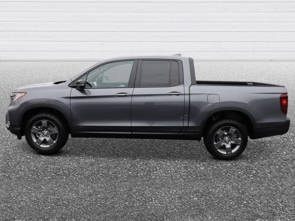 new 2025 Honda Ridgeline car, priced at $46,830