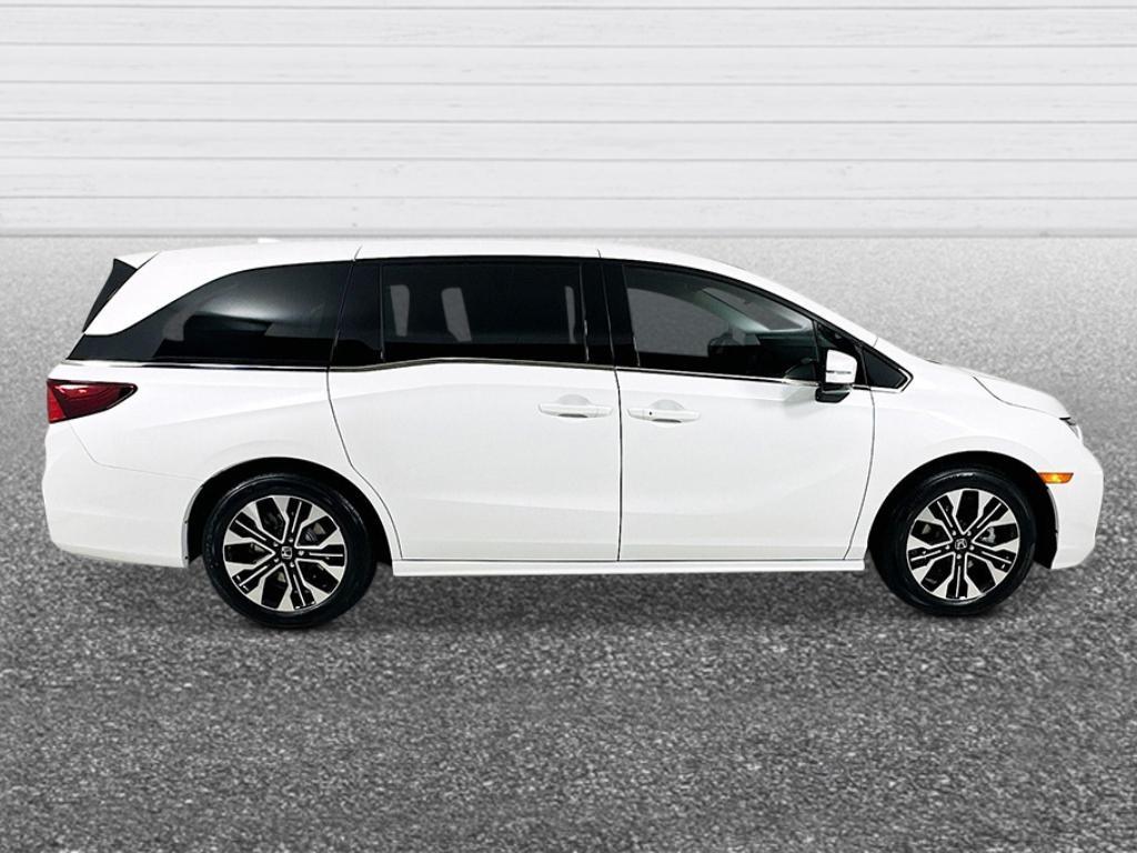 new 2025 Honda Odyssey car, priced at $49,015