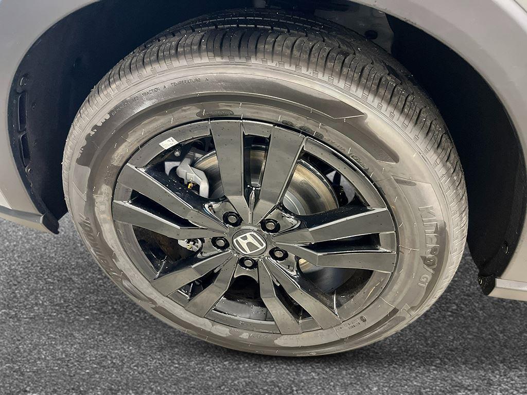 new 2026 Honda HR-V car, priced at $30,463