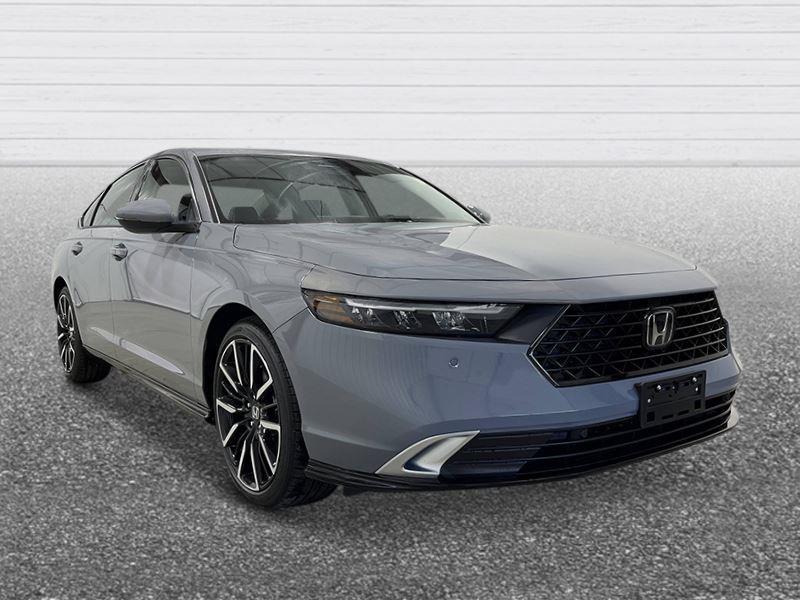 new 2025 Honda Accord Hybrid car, priced at $39,678