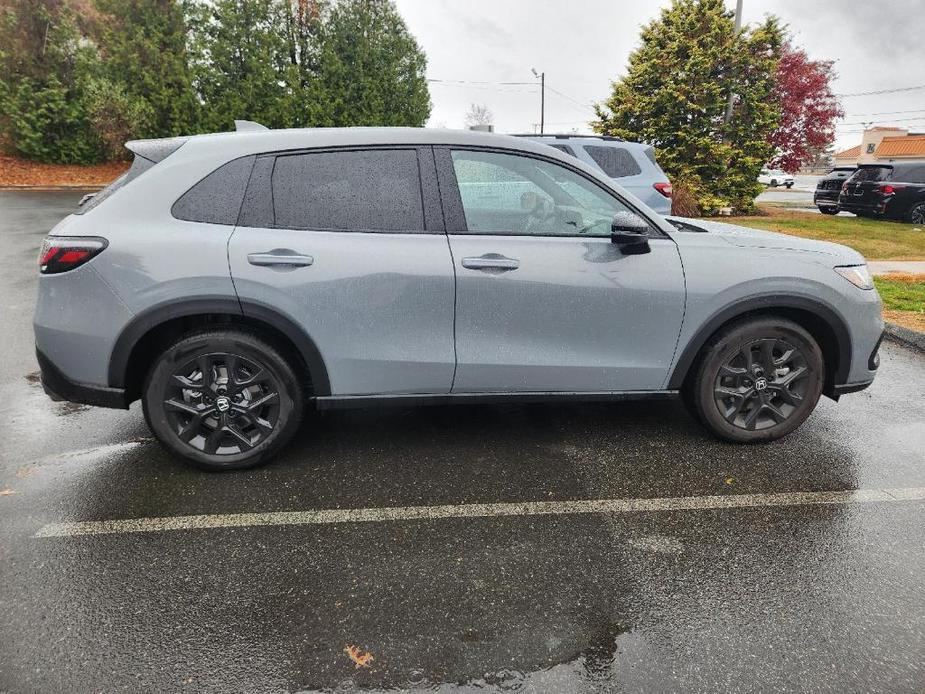 used 2025 Honda HR-V car, priced at $27,490