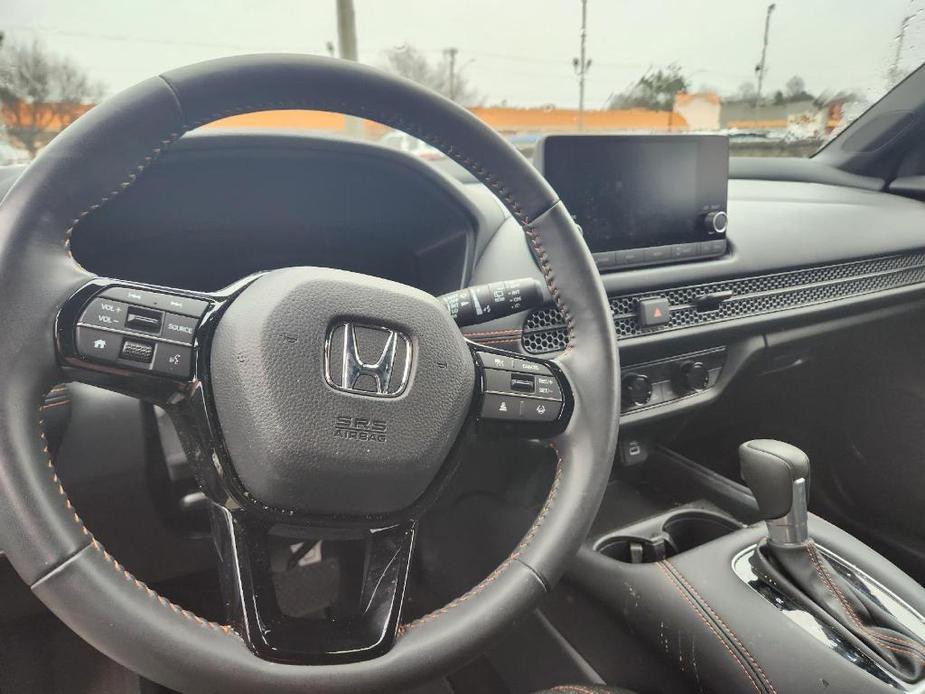 used 2025 Honda HR-V car, priced at $27,490