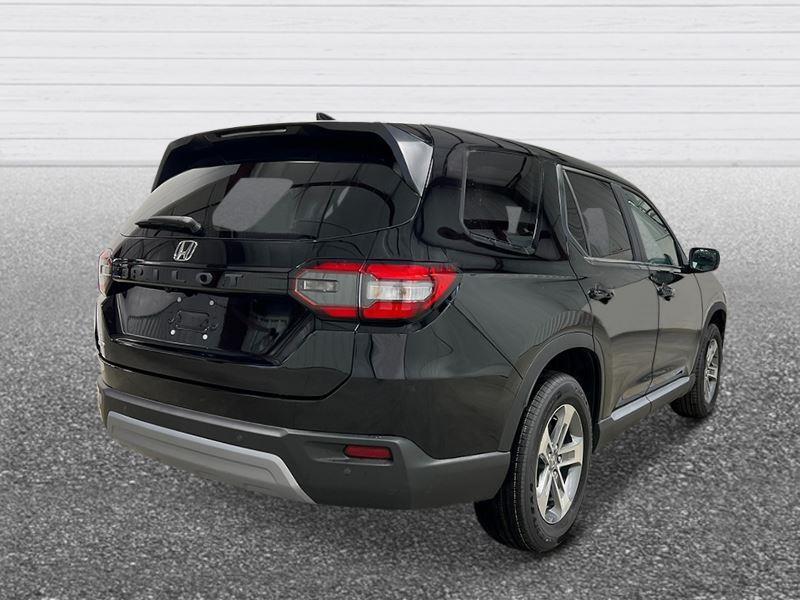 new 2025 Honda Pilot car, priced at $45,434