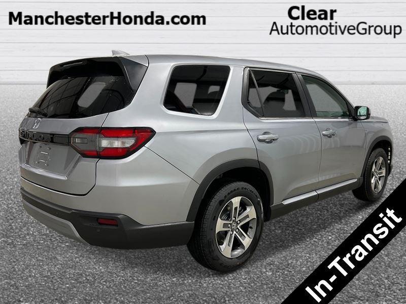 new 2025 Honda Pilot car, priced at $45,874