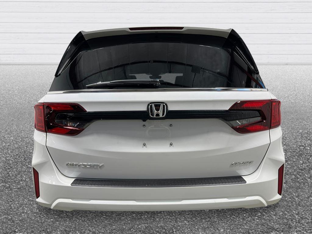 new 2026 Honda Odyssey car, priced at $44,928