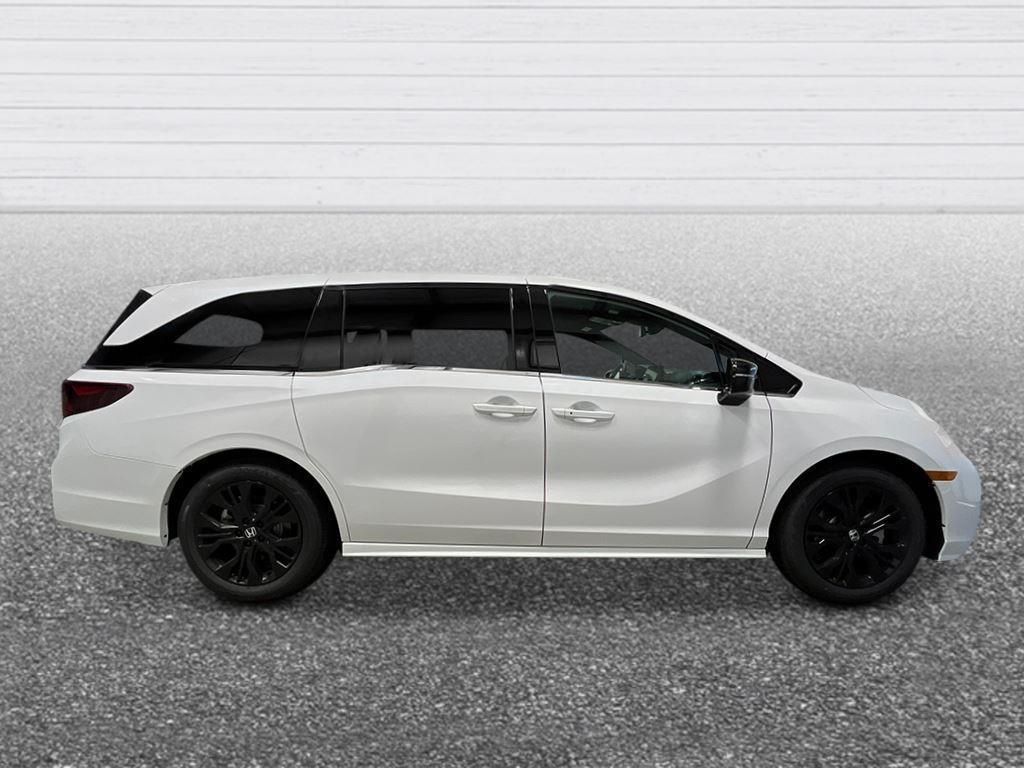 new 2026 Honda Odyssey car, priced at $44,928