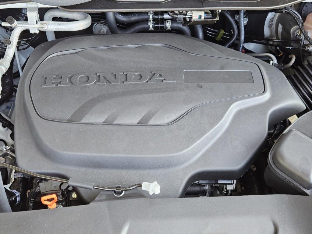 new 2026 Honda Odyssey car, priced at $45,217