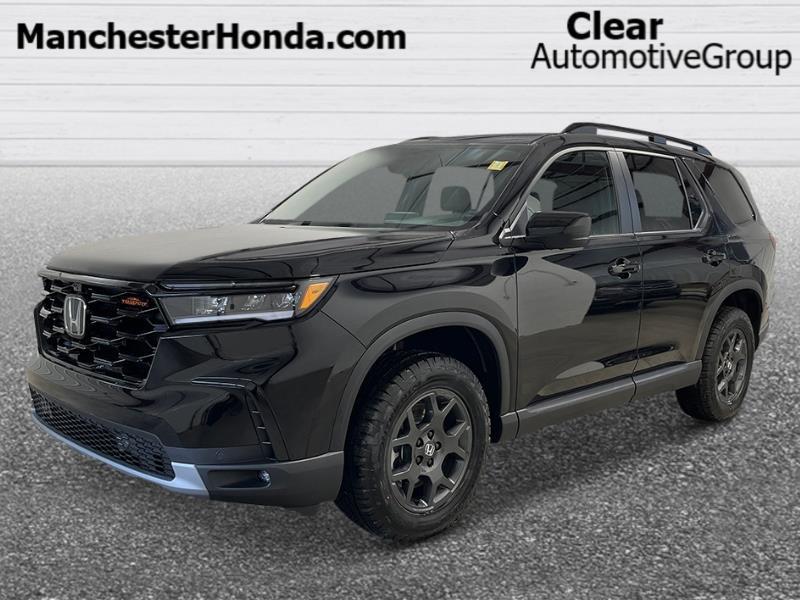 new 2025 Honda Pilot car, priced at $48,350