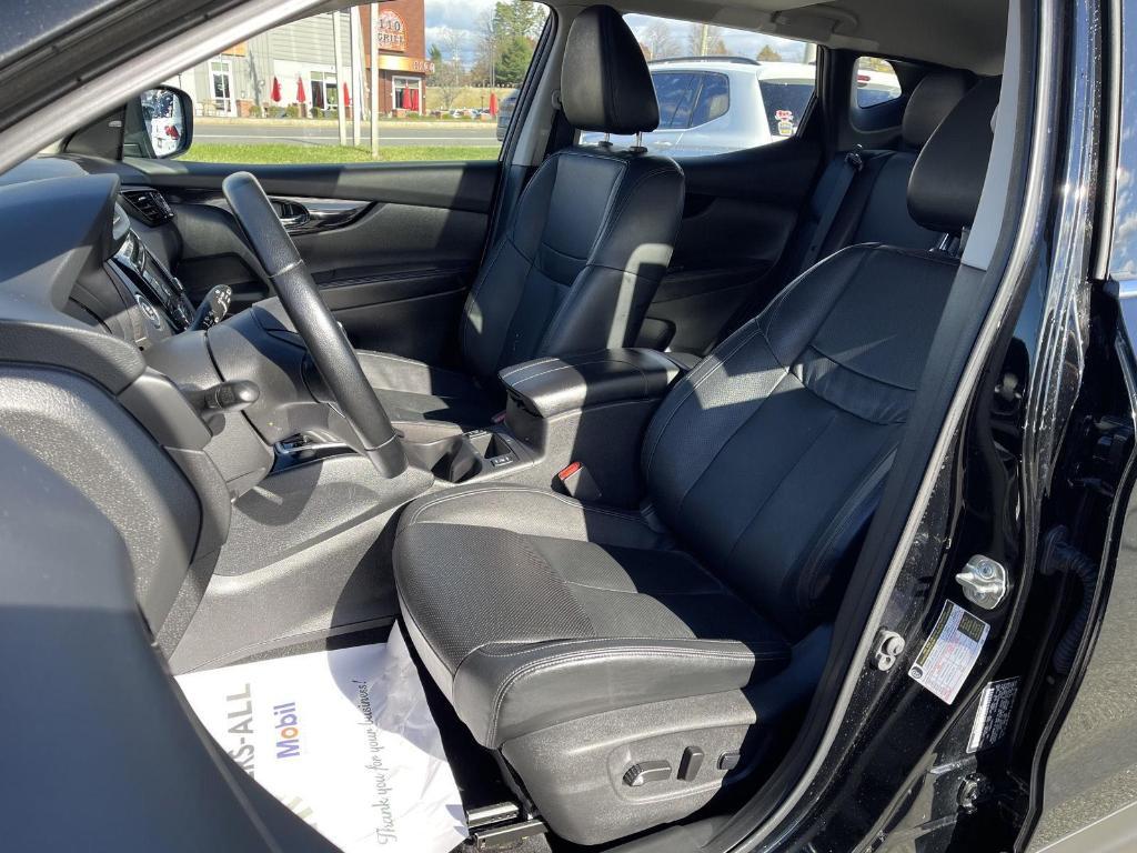 used 2022 Nissan Rogue Sport car, priced at $22,840