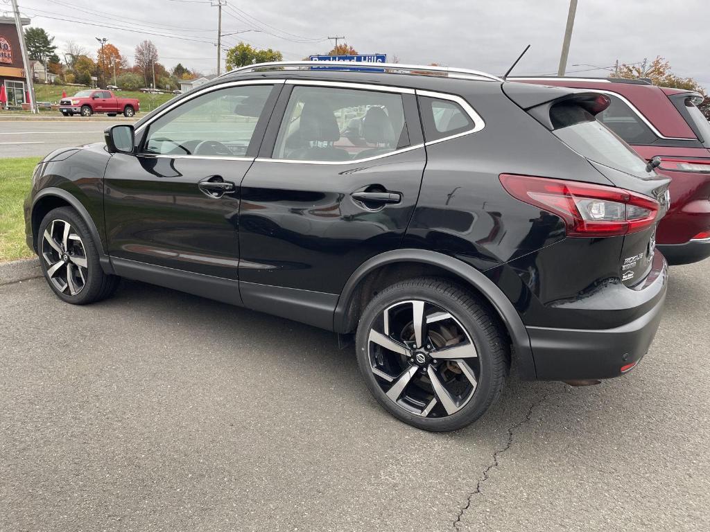 used 2022 Nissan Rogue Sport car, priced at $23,708