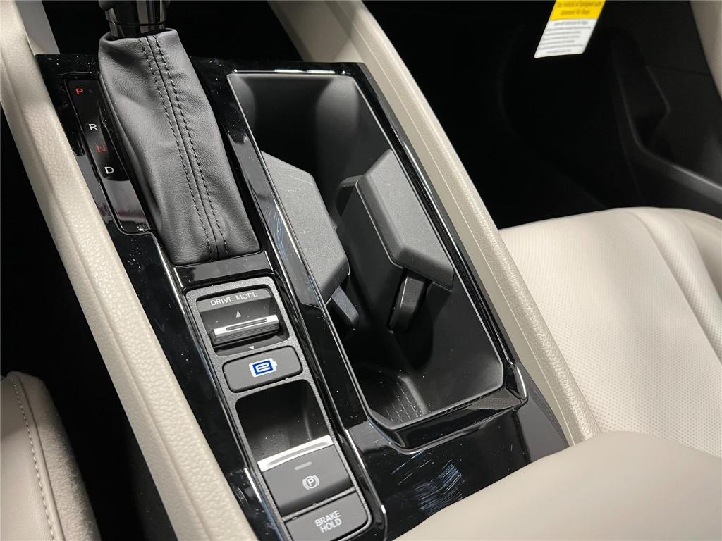 new 2025 Honda Accord Hybrid car, priced at $35,236