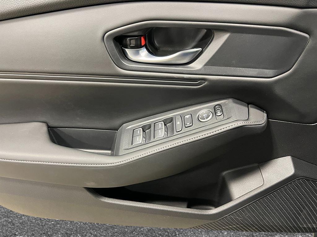 new 2025 Honda Accord Hybrid car, priced at $33,850